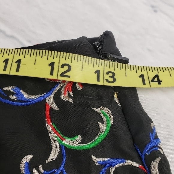 Silk Embroidered Dress Ankle Cigerette Pants Vtg C.J. Lang 4 (27x29) - Picture 11 of 15